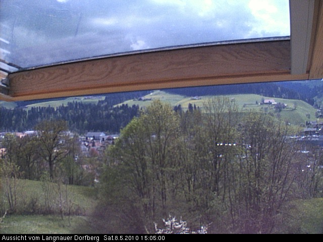 Webcam-Bild: Aussicht vom Dorfberg in Langnau 20100508-150500