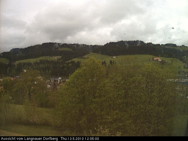 Webcam-Bild: Aussicht vom Dorfberg in Langnau 20100513-120500