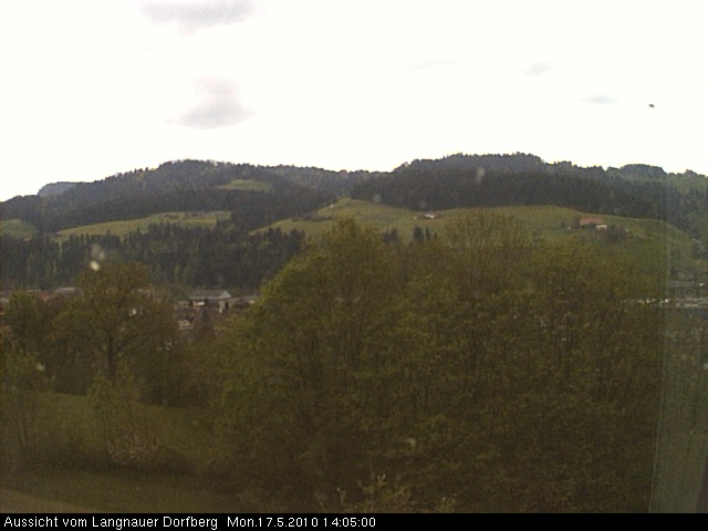 Webcam-Bild: Aussicht vom Dorfberg in Langnau 20100517-140500