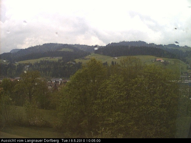 Webcam-Bild: Aussicht vom Dorfberg in Langnau 20100518-100500
