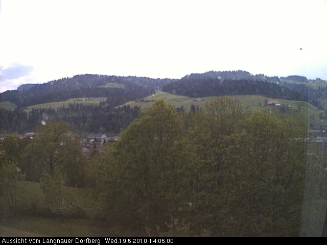 Webcam-Bild: Aussicht vom Dorfberg in Langnau 20100519-140500