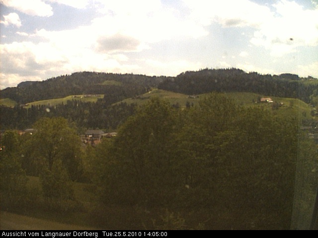 Webcam-Bild: Aussicht vom Dorfberg in Langnau 20100525-140500