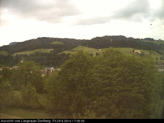 Webcam-Bild: Aussicht vom Dorfberg in Langnau 20100528-170500