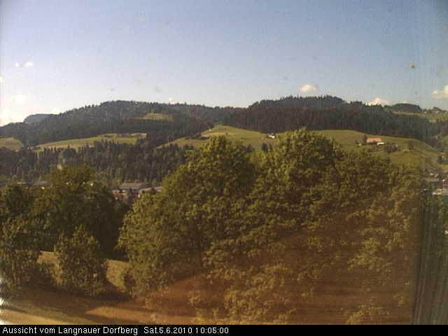 Webcam-Bild: Aussicht vom Dorfberg in Langnau 20100605-100500