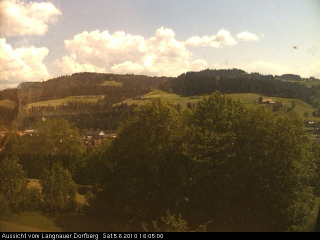 Webcam-Bild: Aussicht vom Dorfberg in Langnau 20100605-160500