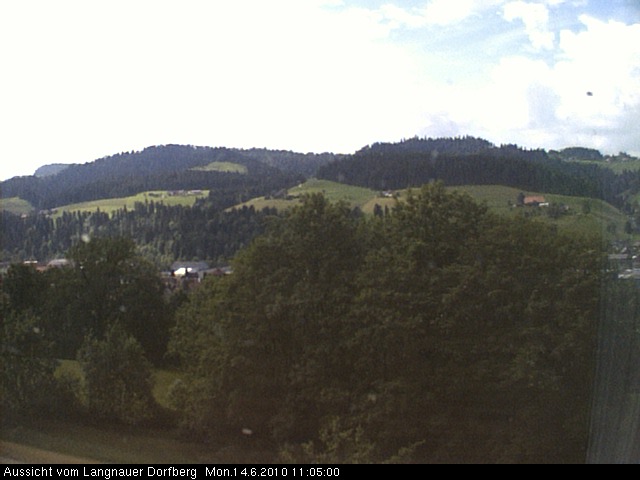 Webcam-Bild: Aussicht vom Dorfberg in Langnau 20100614-110500