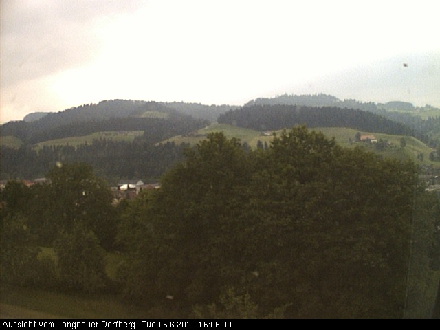 Webcam-Bild: Aussicht vom Dorfberg in Langnau 20100615-150500