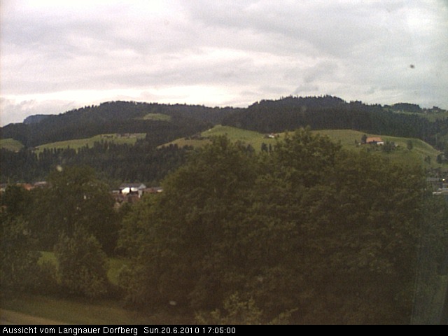 Webcam-Bild: Aussicht vom Dorfberg in Langnau 20100620-170500
