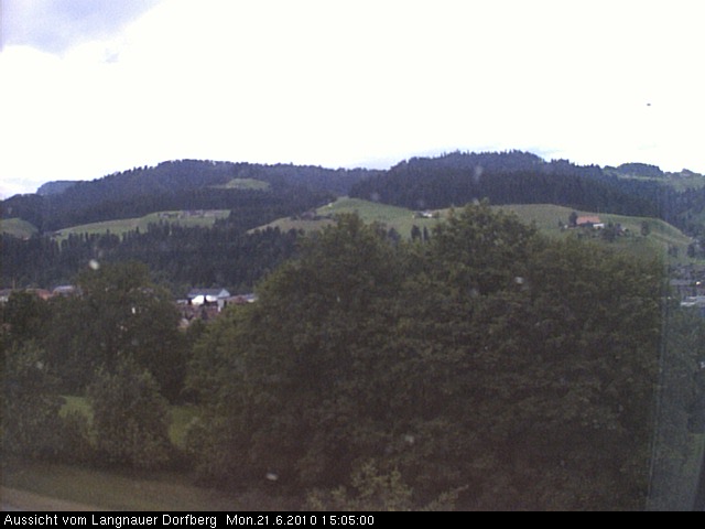 Webcam-Bild: Aussicht vom Dorfberg in Langnau 20100621-150500