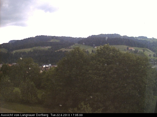Webcam-Bild: Aussicht vom Dorfberg in Langnau 20100622-170500