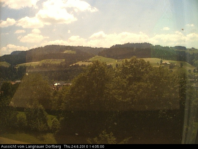 Webcam-Bild: Aussicht vom Dorfberg in Langnau 20100624-140500
