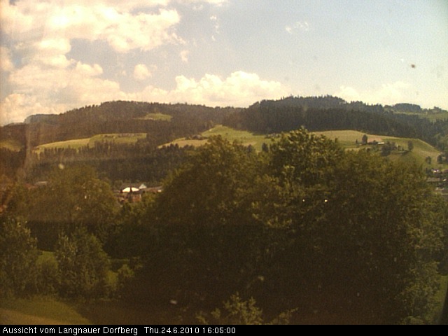 Webcam-Bild: Aussicht vom Dorfberg in Langnau 20100624-160500