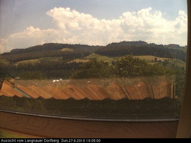 Webcam-Bild: Aussicht vom Dorfberg in Langnau 20100627-160500
