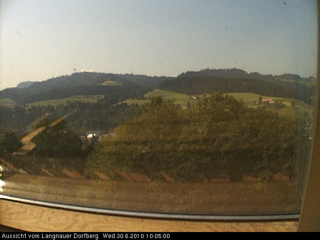 Webcam-Bild: Aussicht vom Dorfberg in Langnau 20100630-100500