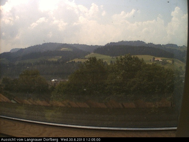 Webcam-Bild: Aussicht vom Dorfberg in Langnau 20100630-120500