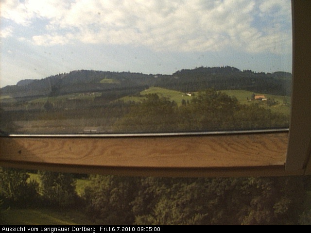 Webcam-Bild: Aussicht vom Dorfberg in Langnau 20100716-090500