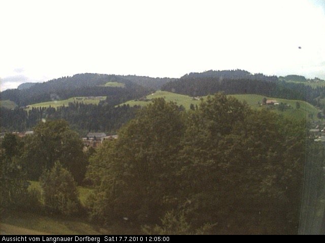 Webcam-Bild: Aussicht vom Dorfberg in Langnau 20100717-120500