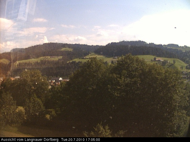 Webcam-Bild: Aussicht vom Dorfberg in Langnau 20100720-170500