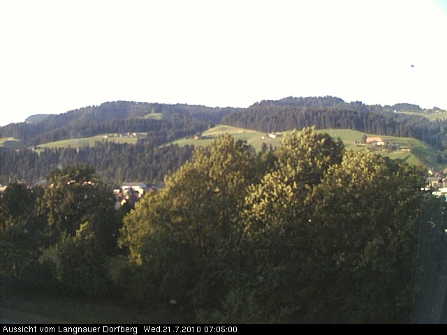 Webcam-Bild: Aussicht vom Dorfberg in Langnau 20100721-070500