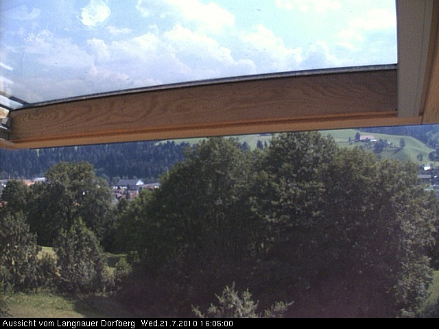 Webcam-Bild: Aussicht vom Dorfberg in Langnau 20100721-160500