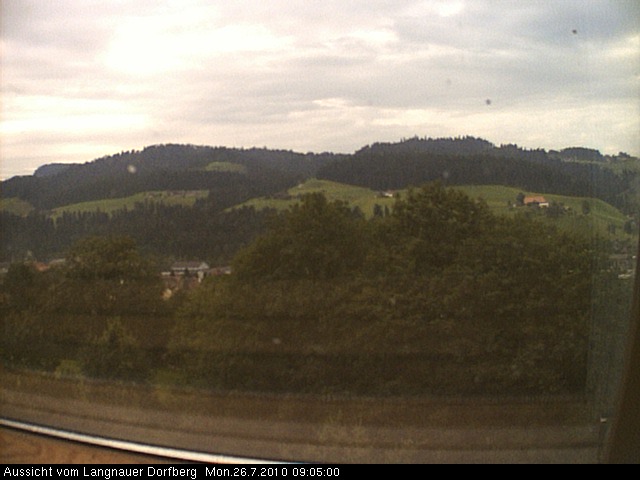 Webcam-Bild: Aussicht vom Dorfberg in Langnau 20100726-090500