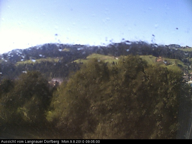 Webcam-Bild: Aussicht vom Dorfberg in Langnau 20100809-090500