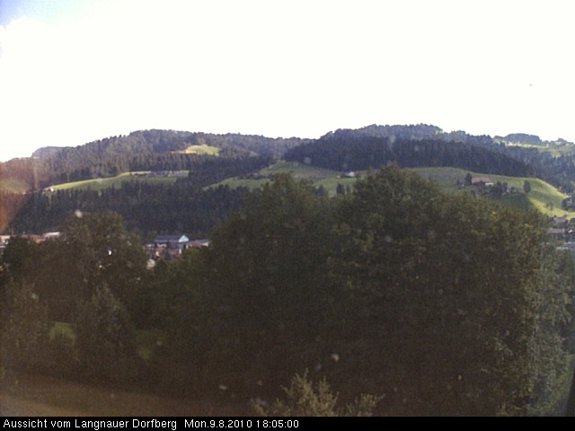 Webcam-Bild: Aussicht vom Dorfberg in Langnau 20100809-180500