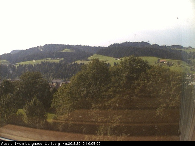Webcam-Bild: Aussicht vom Dorfberg in Langnau 20100820-100500