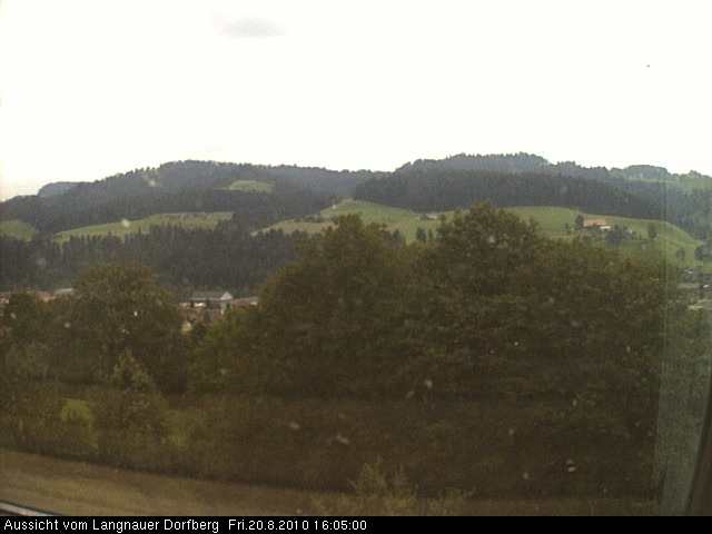 Webcam-Bild: Aussicht vom Dorfberg in Langnau 20100820-160500