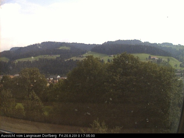 Webcam-Bild: Aussicht vom Dorfberg in Langnau 20100820-170500