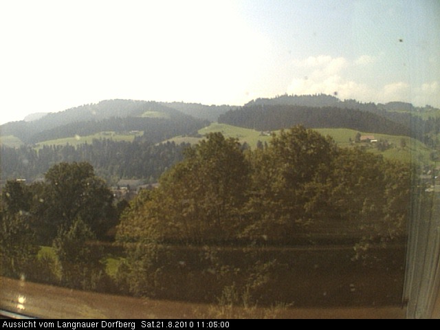 Webcam-Bild: Aussicht vom Dorfberg in Langnau 20100821-110500