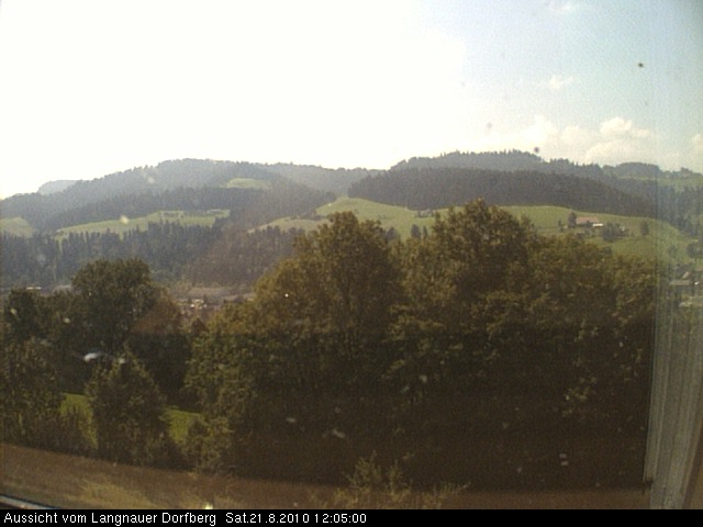 Webcam-Bild: Aussicht vom Dorfberg in Langnau 20100821-120500