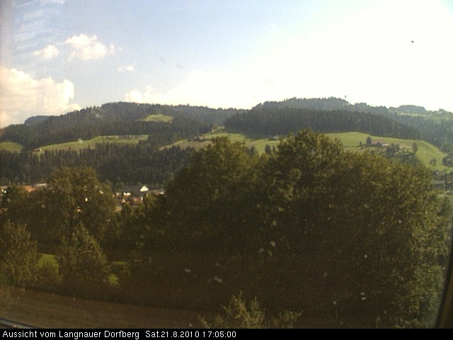 Webcam-Bild: Aussicht vom Dorfberg in Langnau 20100821-170500
