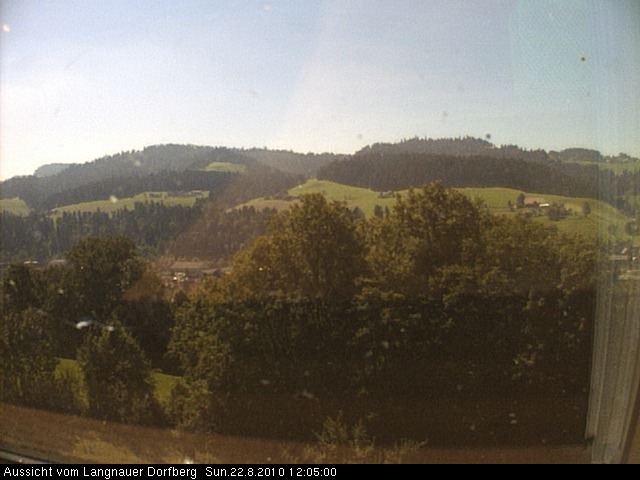 Webcam-Bild: Aussicht vom Dorfberg in Langnau 20100822-120500