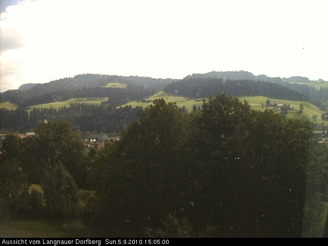 Webcam-Bild: Aussicht vom Dorfberg in Langnau 20100905-150500