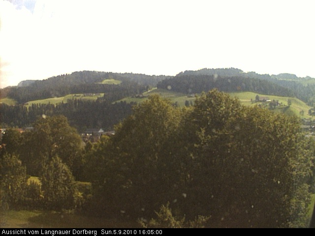 Webcam-Bild: Aussicht vom Dorfberg in Langnau 20100905-160500