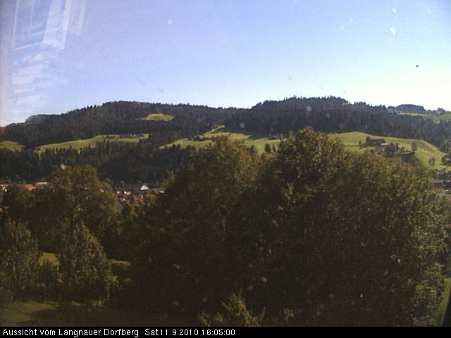 Webcam-Bild: Aussicht vom Dorfberg in Langnau 20100911-160500