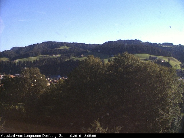 Webcam-Bild: Aussicht vom Dorfberg in Langnau 20100911-180500