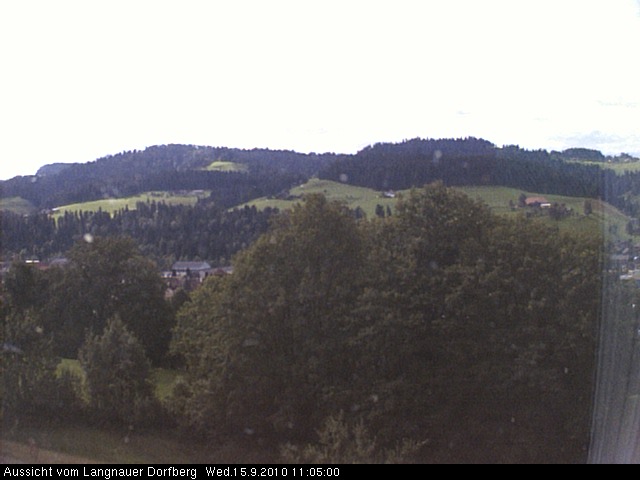 Webcam-Bild: Aussicht vom Dorfberg in Langnau 20100915-110500