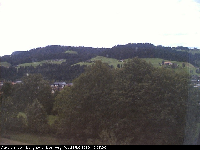 Webcam-Bild: Aussicht vom Dorfberg in Langnau 20100915-120500