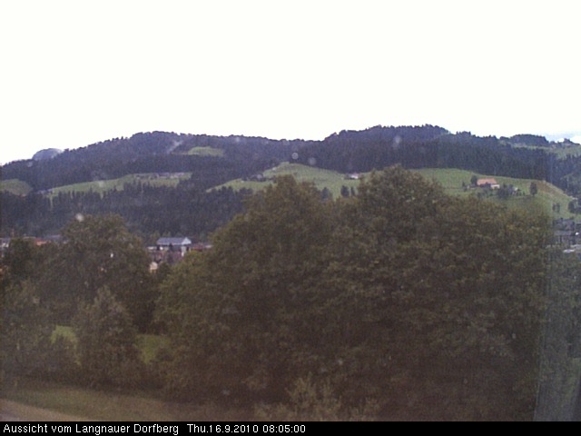 Webcam-Bild: Aussicht vom Dorfberg in Langnau 20100916-080500