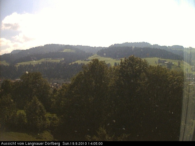 Webcam-Bild: Aussicht vom Dorfberg in Langnau 20100919-140500