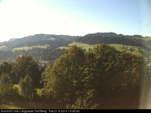 Webcam-Bild: Aussicht vom Dorfberg in Langnau 20100921-100500