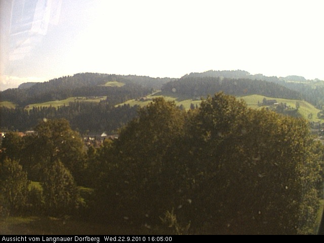 Webcam-Bild: Aussicht vom Dorfberg in Langnau 20100922-160500