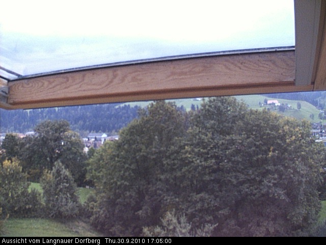 Webcam-Bild: Aussicht vom Dorfberg in Langnau 20100930-170500