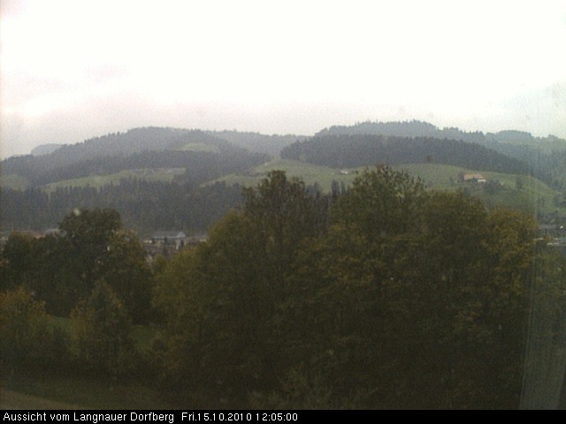 Webcam-Bild: Aussicht vom Dorfberg in Langnau 20101015-120500