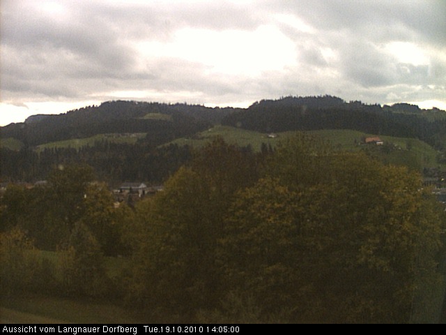 Webcam-Bild: Aussicht vom Dorfberg in Langnau 20101019-140500