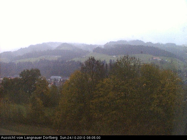 Webcam-Bild: Aussicht vom Dorfberg in Langnau 20101024-080500