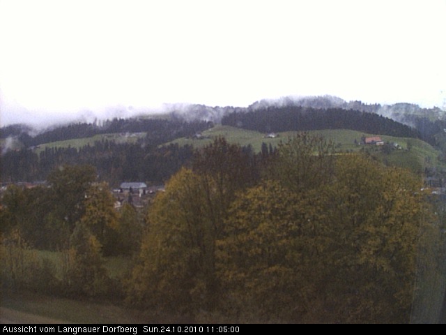 Webcam-Bild: Aussicht vom Dorfberg in Langnau 20101024-110500