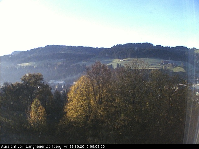 Webcam-Bild: Aussicht vom Dorfberg in Langnau 20101029-090500